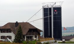 Electric chain hoist on silo