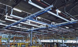 Light crane system in production hall