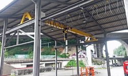 Overhead travelling crane with electric chain hoist in external warehouse