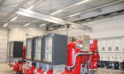 GISKB crane system with intermediate structure on one side for optimum use of space