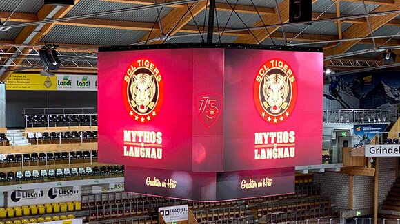 Video Cube Ice Hockey Stadium SCL Tigers SCL Tigers video cube with 114 m2 LED surface, held by three GIS motors