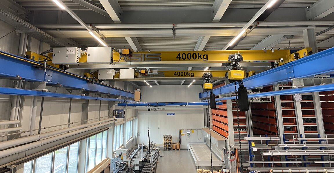 GIS crane systems, overhead travelling cranes, slewing cranes Crane systems take care of internal goods logistics